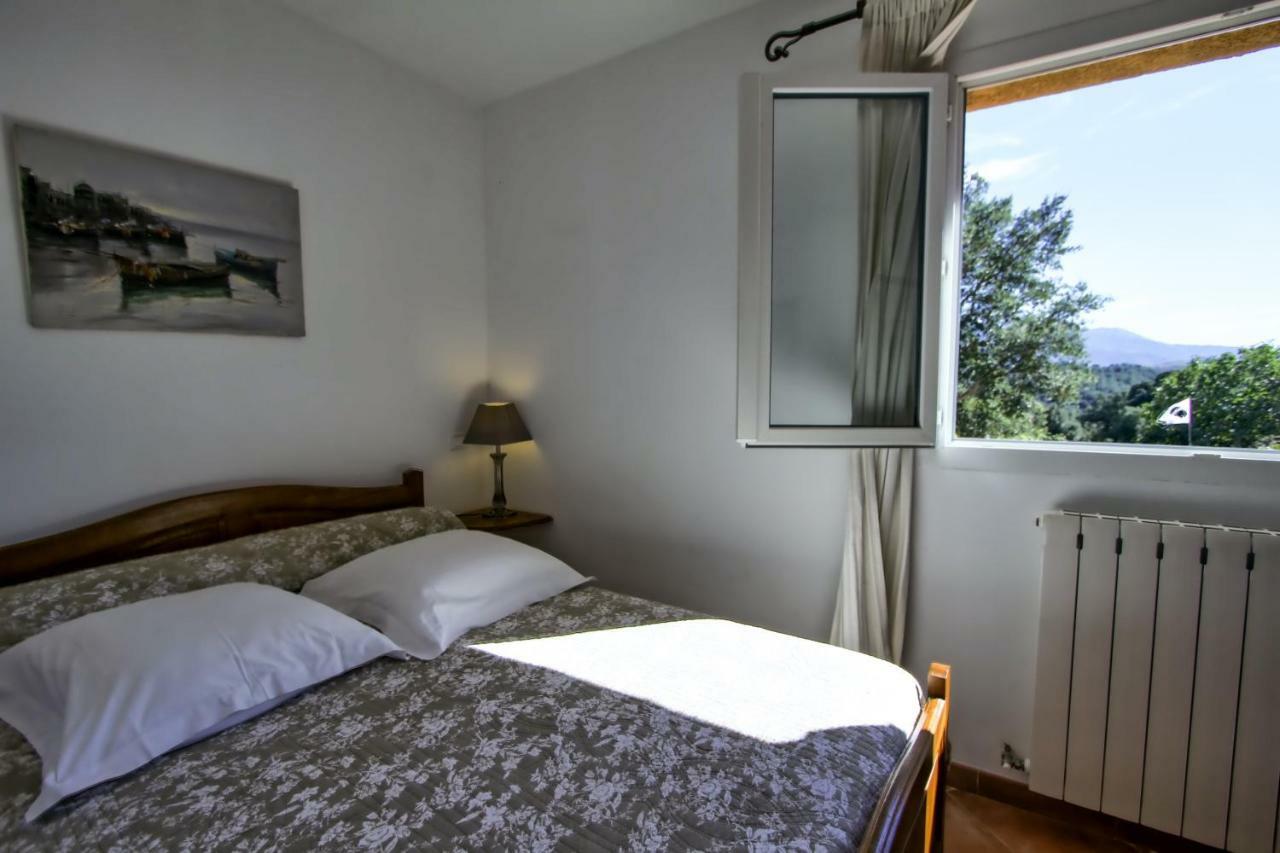 A Ghjuvellina Hotel Piedigriggio Екстериор снимка