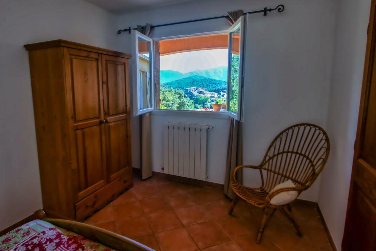 A Ghjuvellina Hotel Piedigriggio Екстериор снимка